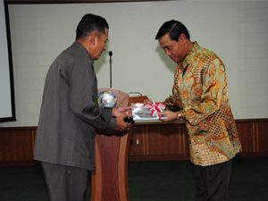 Penyerahan LHP Lemsaneg